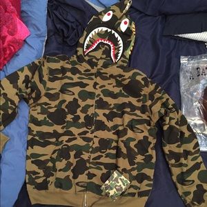 poshmark bape hoodie