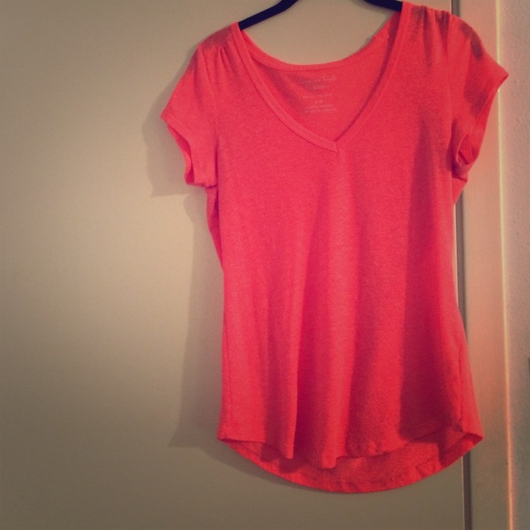 V NECK