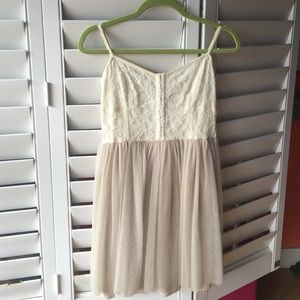American Eagle Lace party dress