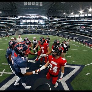 Meet your Posher, Stavros