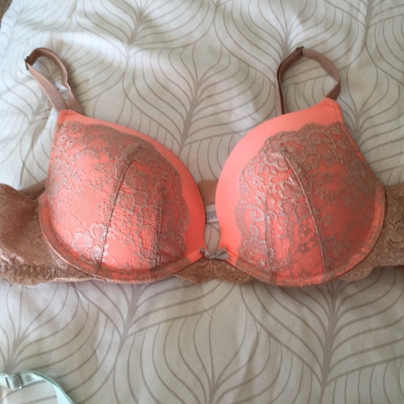 Coral lace Victoria Secret lace bra