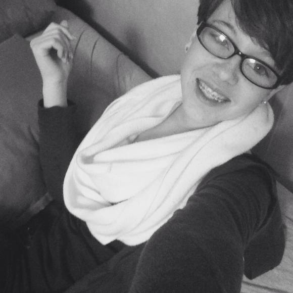 Meet your Posher, Jessica