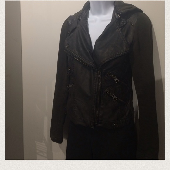 moving - minimizing closet!