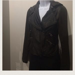 moving - minimizing closet!