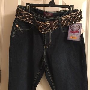 New Jeans Angels color agnes