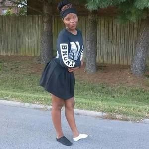 Meet your Posher, Jameka