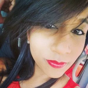 Meet your Posher, Elisa