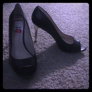 INC M Peep Toe Black Pumps with Mirrored Heel
