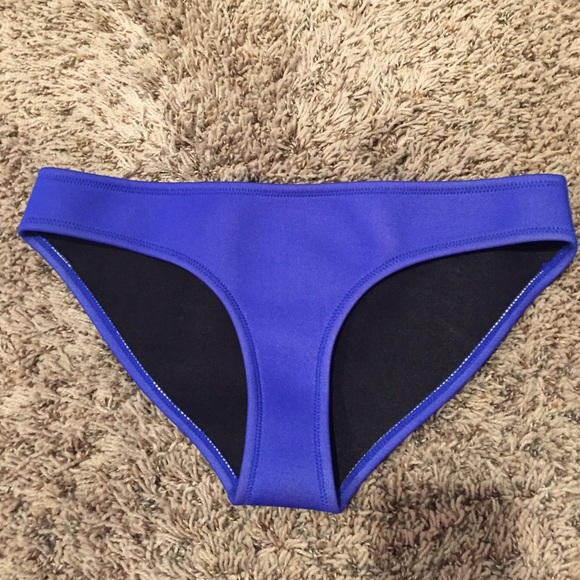 triangl bottoms