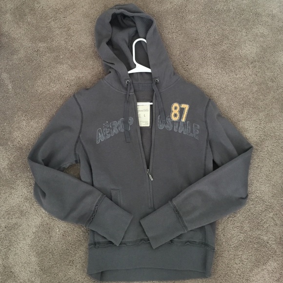 Aeropostale Gray Half Zip Pull Over