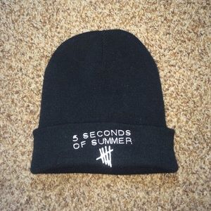 5SOS Beanie