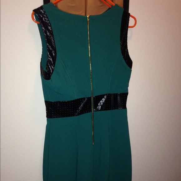 Teal Green Dress - Picture 3 of 3