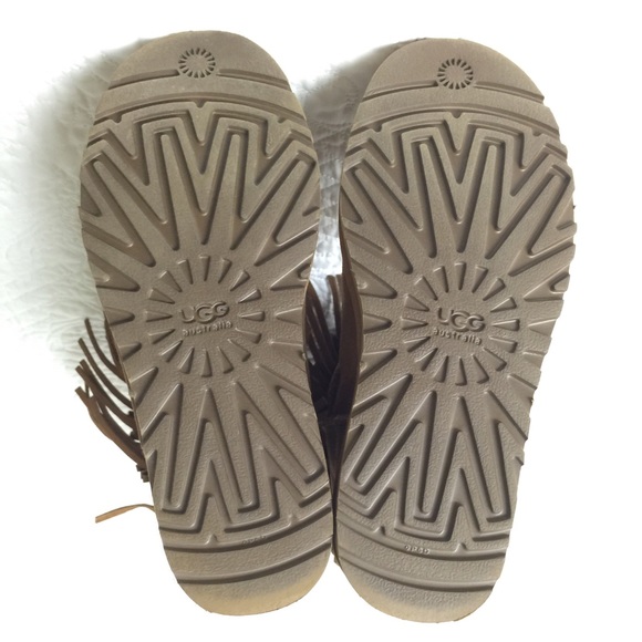 UGG & Jimmy Choo size 7 - Picture 4 of 4