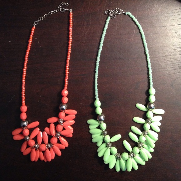 Lot of 2 beaded petal necklaces