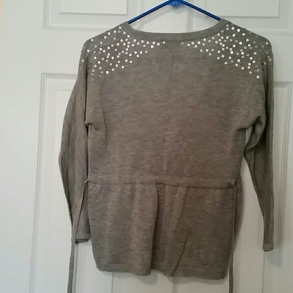 Liz Lange maternity sweater - Picture 4 of 4