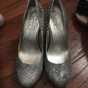 Jessica Simpson heels