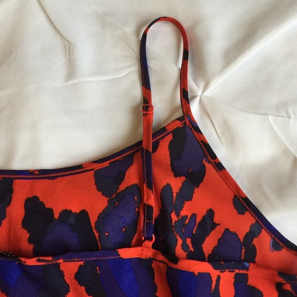 🚫SOLD in Bundle🚫Animal Print Cami - Picture 3 of 4