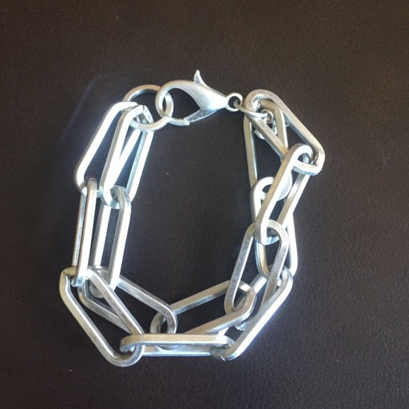 Towne & Reese silver look chain bracelet