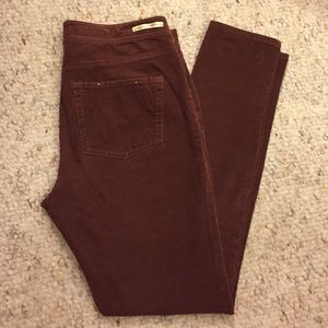 Anthropologie maroon skinny leg pant!