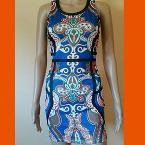 Pattern bodycon dress