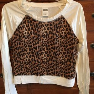 Victoria Secret long sleeve leopard T, size small