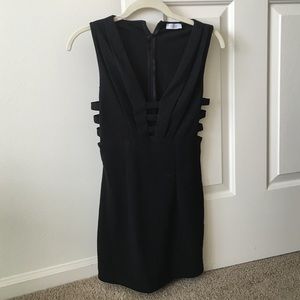 Black bodycon dress