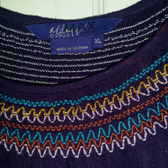 Miley Cyrus-Max Azria purple top - Picture 2 of 2