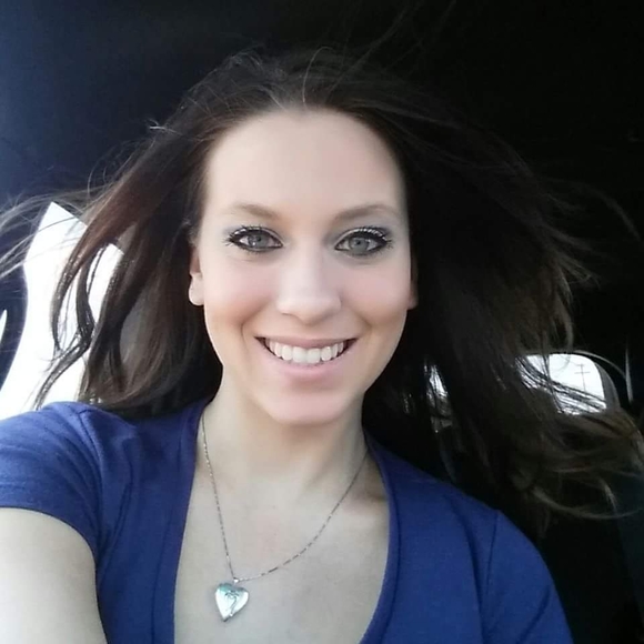 Meet your Posher, Tammy - Picture 1 of 1