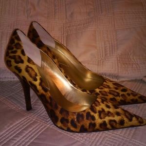Leopard pointy stiletto/pump