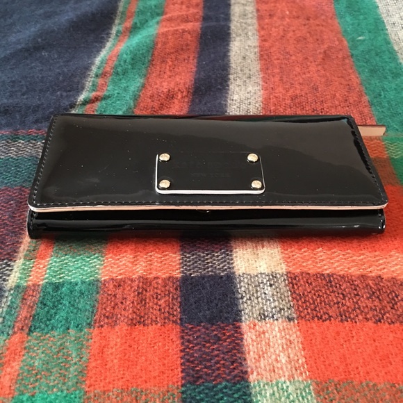 Kate Spade Bi-fold Wallet