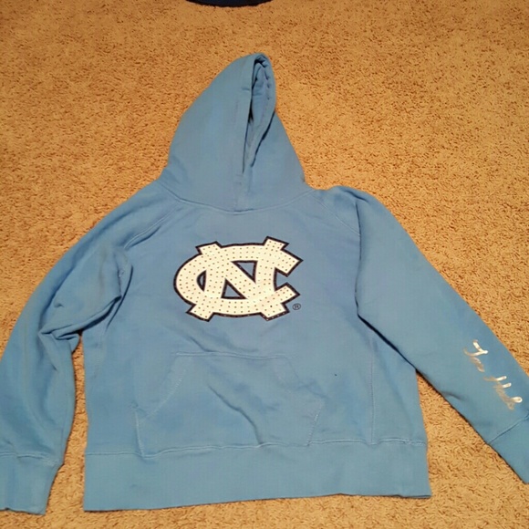 Youth Medium Carolina Hoodie