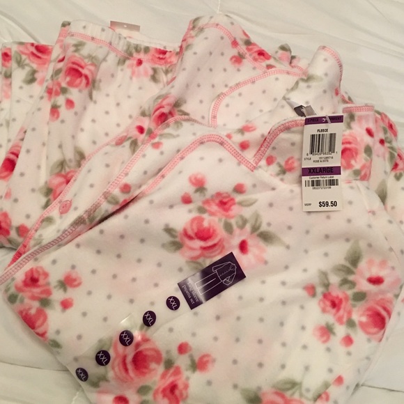 🎉FINAL SALE!🎉 Pajama Set!