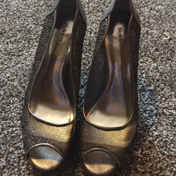 Style & company heels