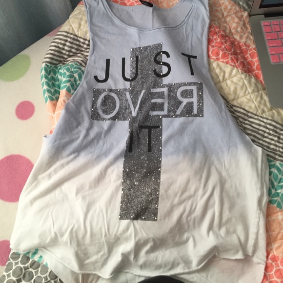 Top shop crop top in perfect condition !