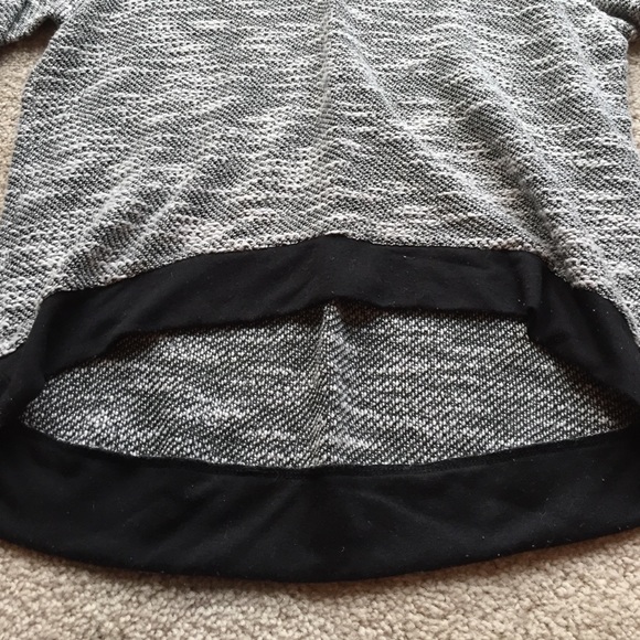 Sweater - Picture 5 of 5