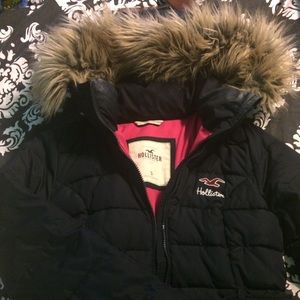 Lightly used black Hollister jacket w/ fur hood!