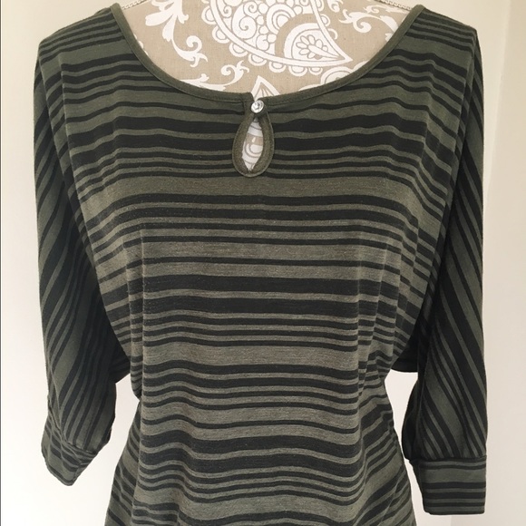 🚫SOLD🚫 - Picture 2 of 3