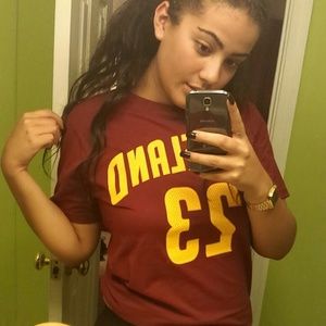 Meet your Posher, Madison