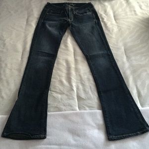 American Eagle skinny kick jean.