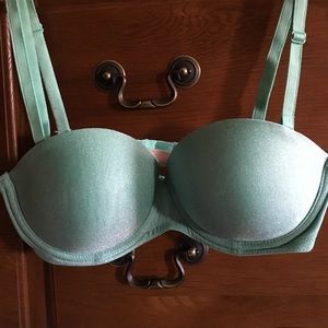 Victoria Secret PINK bra size 32C great condition