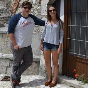 Meet your Posher, Carla