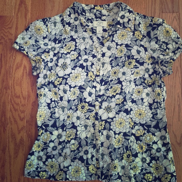 Ann Taylor LOFT Blouse Size 8 Petite