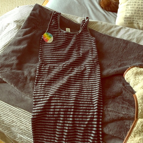 Black and grey striped maxi dress - Picture 1 of 3