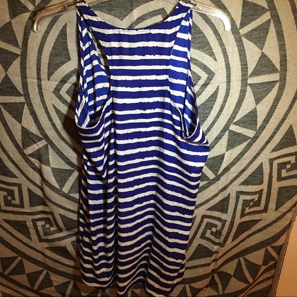 Forever 21 Razorback Tank Top - Picture 3 of 3