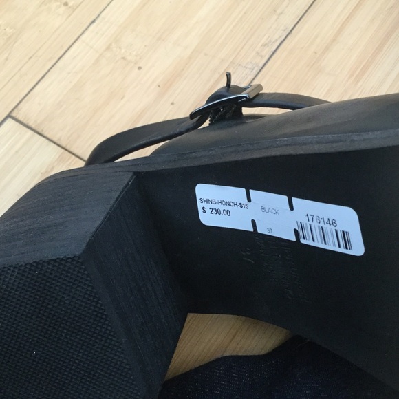 HOLD .....Intentionally blank leather sling back - Picture 4 of 4