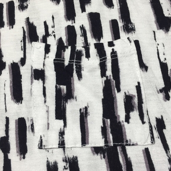 SOLD! ♣️Forever 21 Long Sleeve - Picture 2 of 3