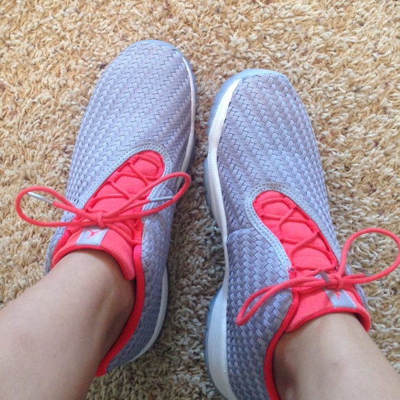 Jordan Low Top Futures.