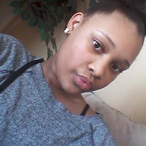 Meet your Posher, Zoe