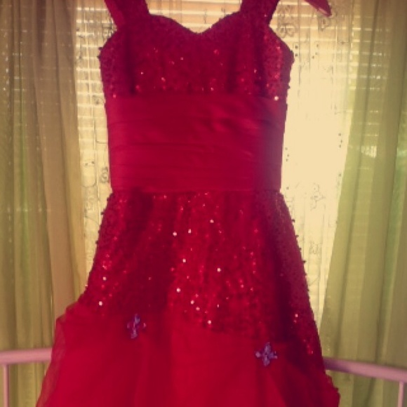 Red sequins pageant dress - Picture 1 of 1