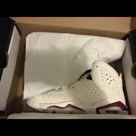 SOLD ‼️ Maroon 6s